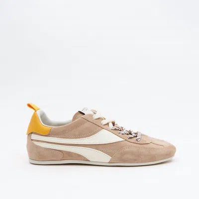Oncept Women's Bari Ballet Sneaker In Sandcastle In Brown