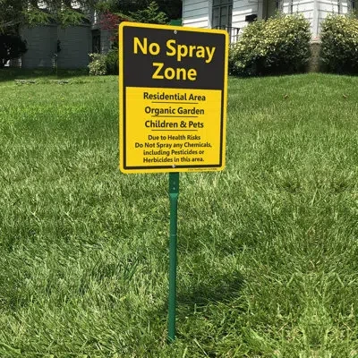 One 12" X 10" 'no Spray Z Residential Area, Organic Garden, Children And Pets' Lawnboss Yard Sign Wit In Yellow