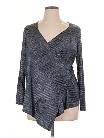 Pre-owned One World 3/4 Sleeve Top Gray Plunge Neckline Tops