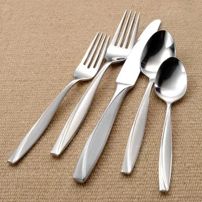 Oneida Cleo 45 Piece Flatware Set, Service For 8