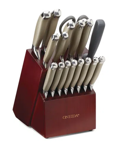 Oneida Preferred 18 Piece Stainless Steel Cutlery Set In Red