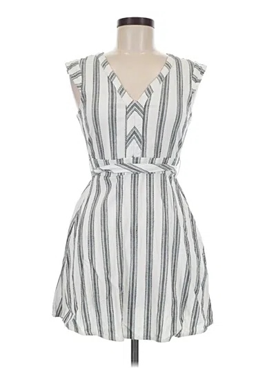 Pre-owned O'neill Casual Dress In White