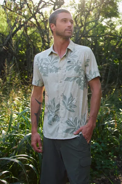 O'neill Men's Trvlr Perforated Printed Standard Fit Shirt In Multi