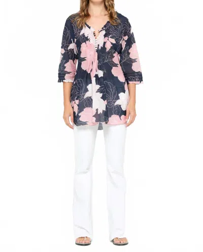 Oneseason Poppy Top In Playa Navy In Blue