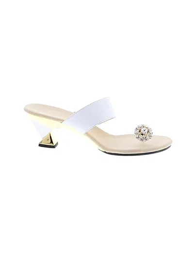 Pre-owned Onex Sandals In Ivory