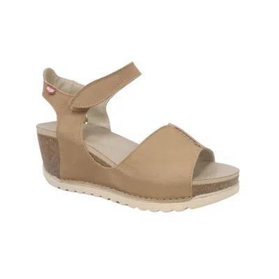 On Foot Women's 300 Sandalia In Topo In Brown