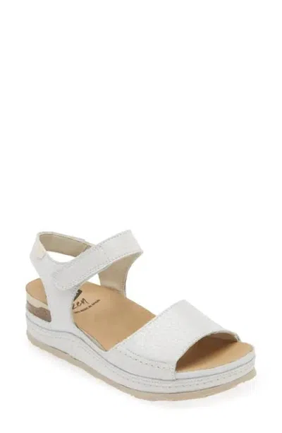 Onfoot Women's Madison Platform Sandal In Blanco In White