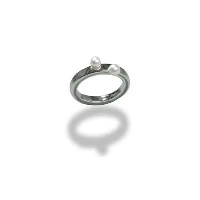Oni Women's Silver Pearl Loop Lock In White