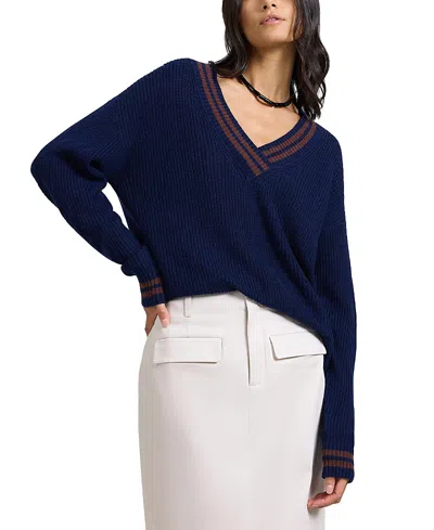 ONIA DEEP V-NECK VARSITY PULLOVER SWEATER