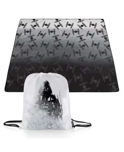 Oniva Star Wars Darth Vader Impresa Picnic Blanket, 60" X 50" In White