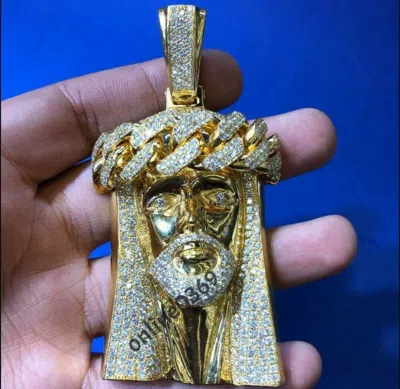 Pre-owned Online0369 Christmas Gift Men Moissanite Jesus Face Charm Pendant Yellow Gold Plated Silver In White