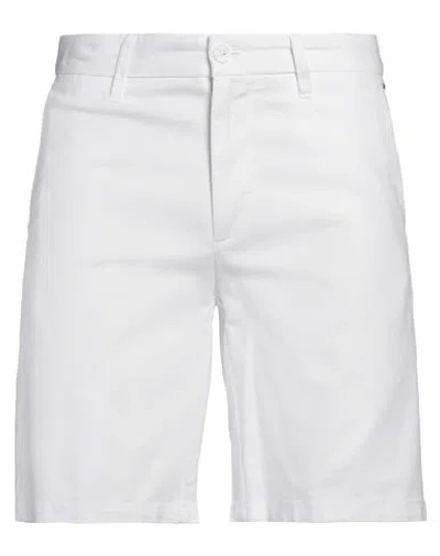 Only & Sons Man Shorts & Bermuda Shorts White Size Xl Cotton, Linen, Elastane