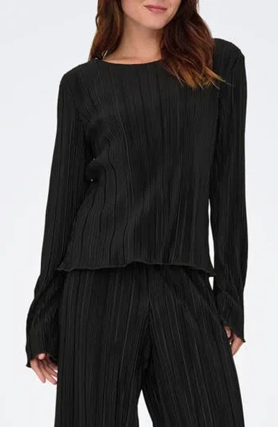 Only Pery Long Sleeve Plissé Top In Black