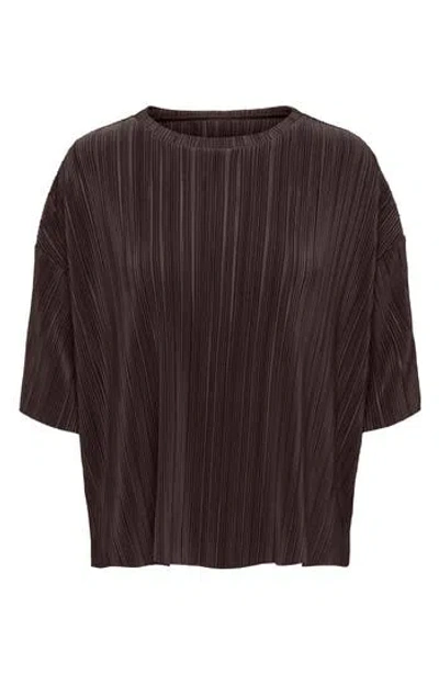 Only Ravenna Short Sleeve Plissé Top In Animal Print