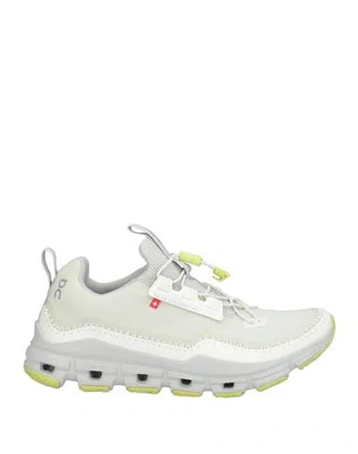 On-running Woman Sneakers Off White Size 5.5 Textile Fibers