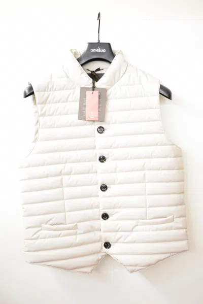 Onthebund Men's Lightweight Puffy Vest In White