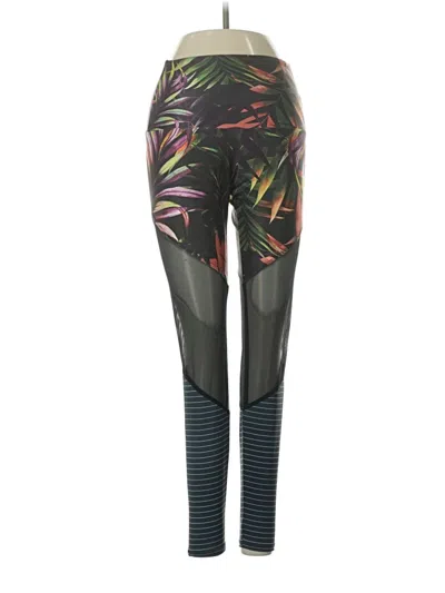 Pre-owned Onzie Active Pants In Green