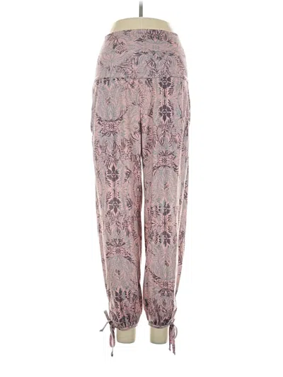 Pre-owned Onzie Casual Pants In Ivory