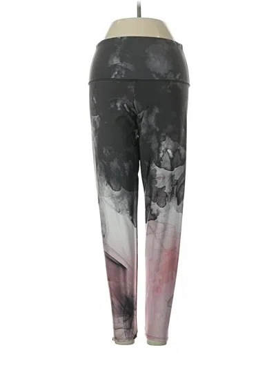 Pre-owned Onzie Leggings In Black