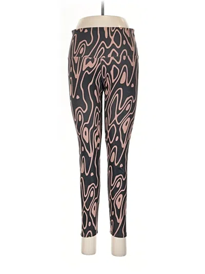 Pre-owned Onzie Leggings In Black