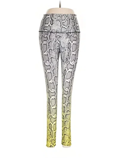 Pre-owned Onzie Leggings In Silver