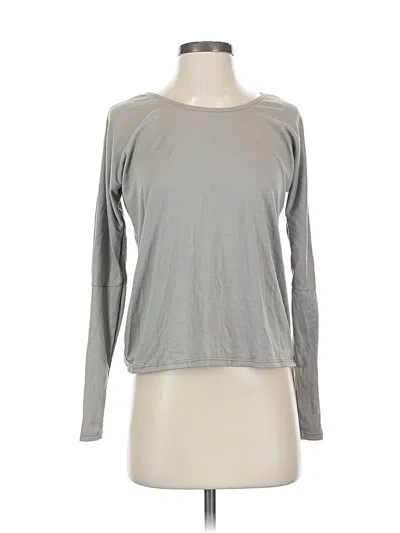 Pre-owned Onzie Long Sleeve T-shirt In Gray