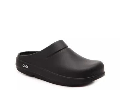 Oofos Oocloog Clog In Black