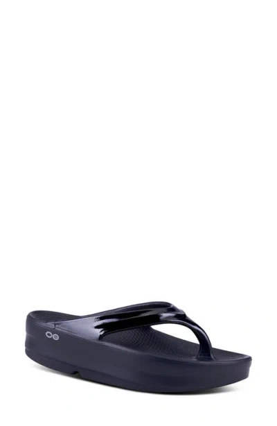 Oofos Oomega Flip Flop In Black