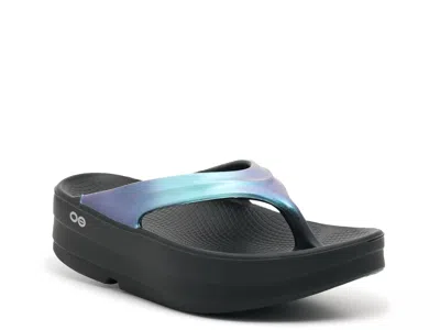 Oofos Oomega Platform Flip Flop In Blue