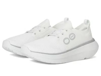 Oofos Oomy Stride In White