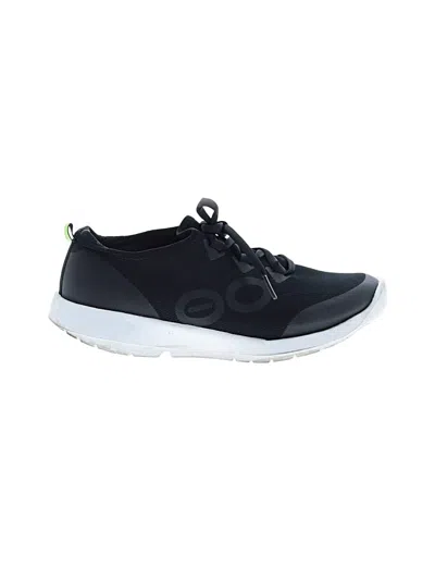 Pre-owned Oofos Sneakers In Black