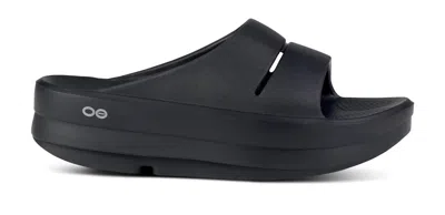Oofos Women's Oomega Ooahh Sandal In Black