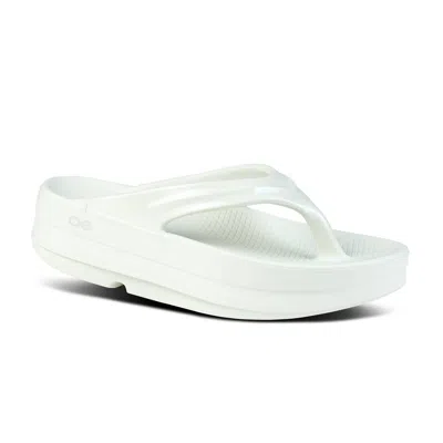 Oofos Women's Oomega Thong In Cosmic Gray In White