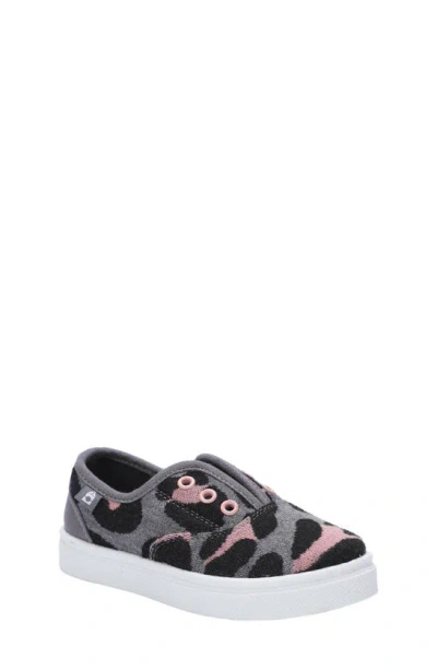 Oomphies Kids' Robin Slip-on Sneaker In Charcoal Cheetah