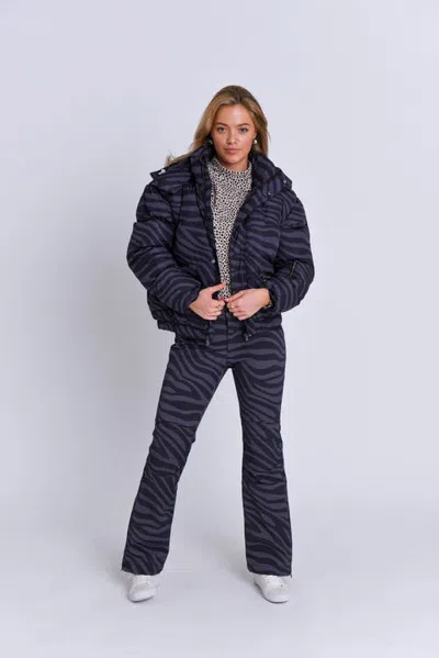 Oosc Chic Puffer Jacket Black Tiger In Blue