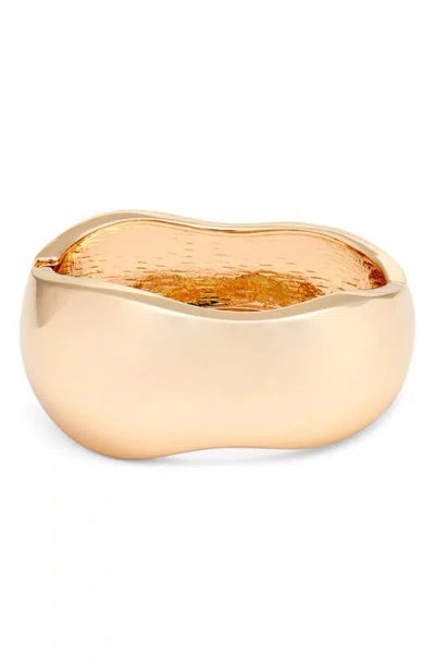 Open Edit Puffy Wavy Bangle In Gold