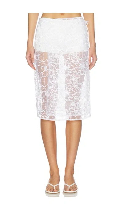 Operasport Alba Long Skirt In White