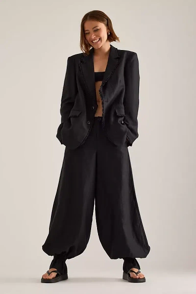 Operasport Opérasport Gia Linen-blend Balloon Trousers In Black