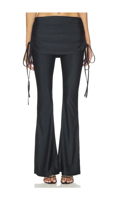 Operasport Rosa Pants In Black