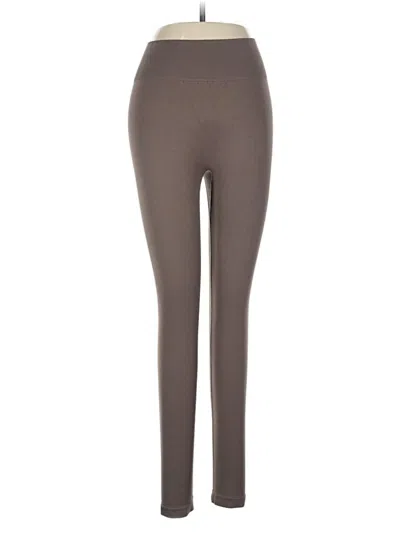 Pre-owned Oqq Active Pants In Brown