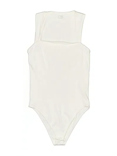 Pre-owned Oqq Bodysuit In White