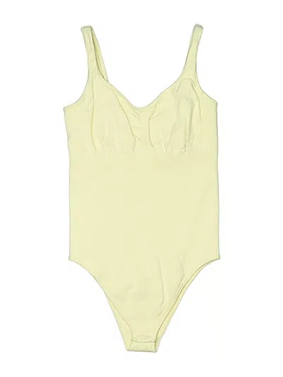Pre-owned Oqq Bodysuit In Yellow