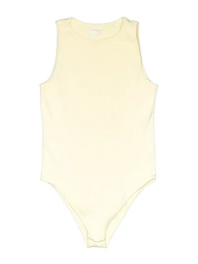 Pre-owned Oqq Bodysuit In Yellow
