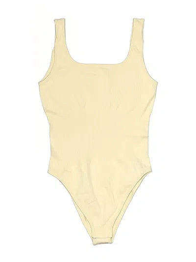 Pre-owned Oqq Bodysuit In Yellow