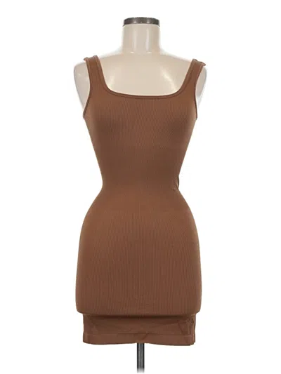 Pre-owned Oqq Cocktail Dress In Brown