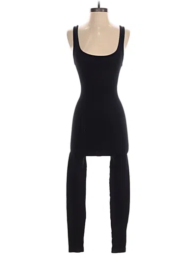 Pre-owned Oqq Jumpsuit In Black
