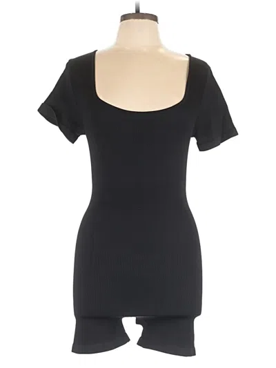 Pre-owned Oqq Romper In Black