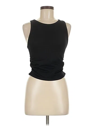 Pre-owned Oqq Sleeveless T-shirt In Black