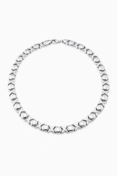 Oradina Sterling Silver Hugs And Kisses Necklace