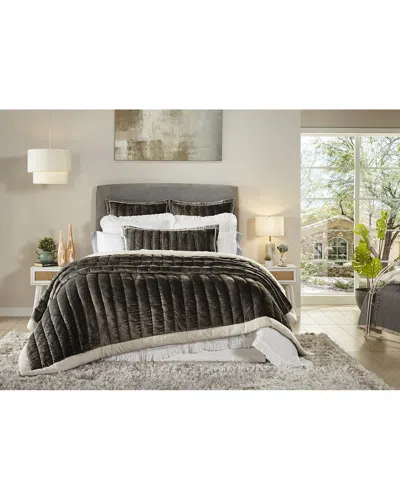 Orchids Lux Home Velvet Oliver Quilt In Cocoa